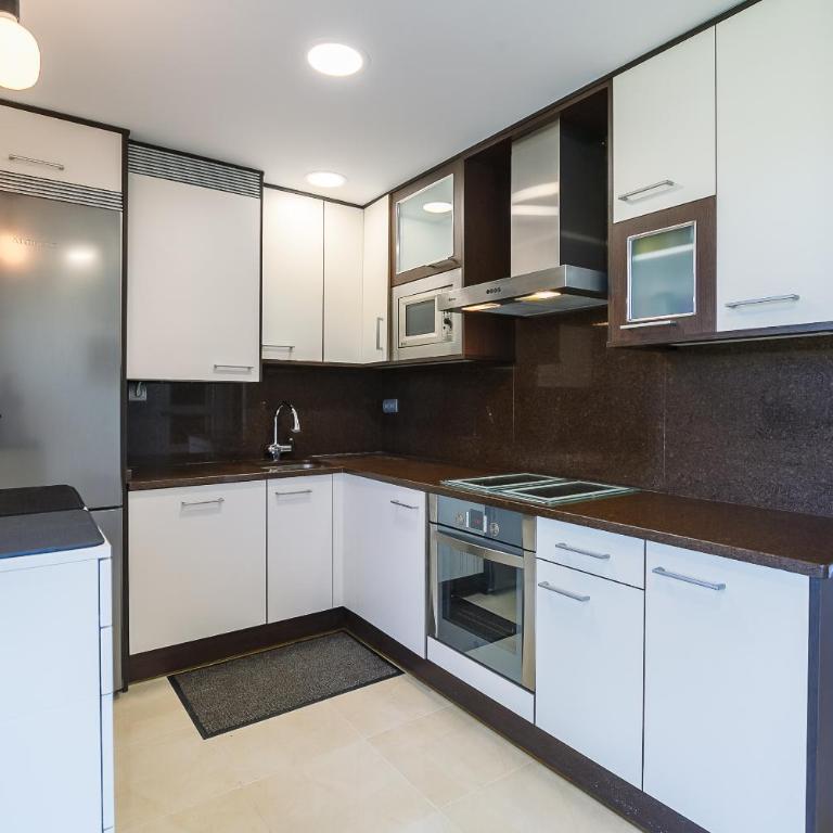 UHC Salou Villa Family Complex - Apartamento Familiar con vistas al jardín - 3