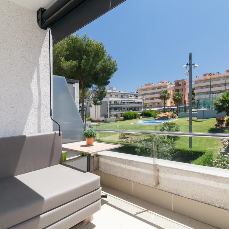 UHC Salou Villa Family Complex - Apartamento Familiar con vistas al jardín - 4