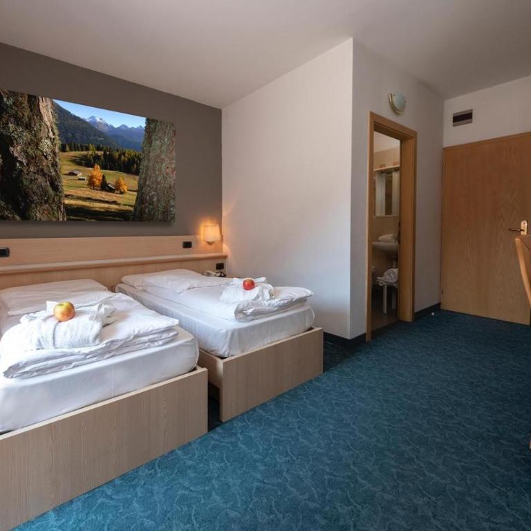Hotel Italia - Camera Matrimoniale - 1