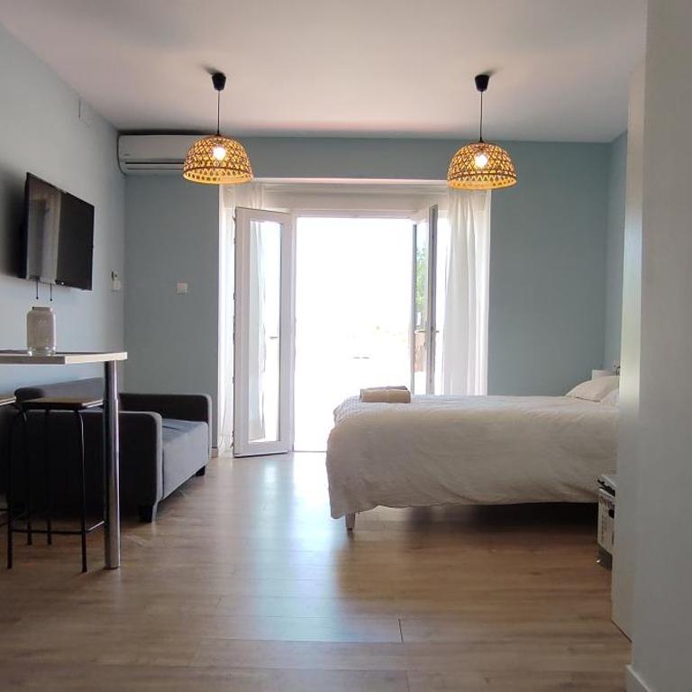 La Torre L11 - One-Bedroom Apartment - 1