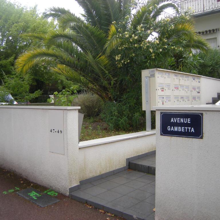 AV GAMBETTA - Apartment mit 1 Schlafzimmer - 1