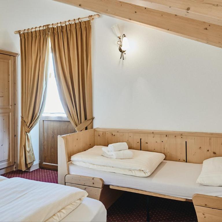 Hotel 2000 - Triple Room - 2