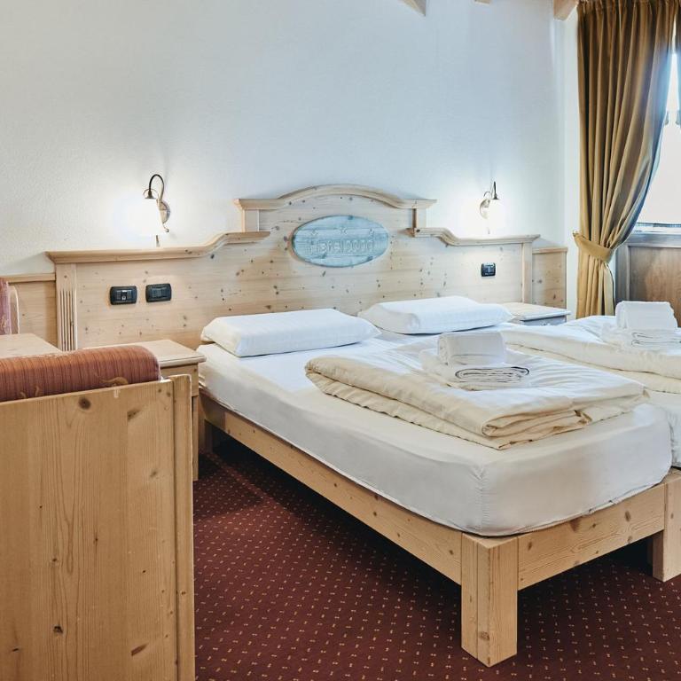 Hotel 2000 - Double or Twin Room - 7