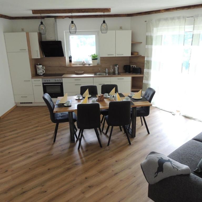 Haus Hüttenberger - Apartamento de 2 dormitorios con ducha - 64