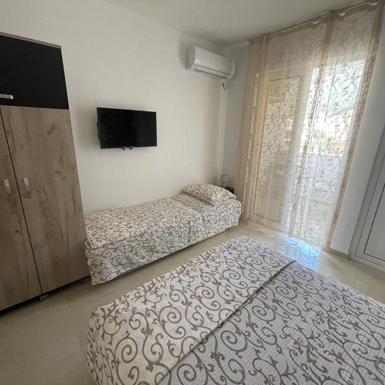 Apartments Pericic - Studio - 4