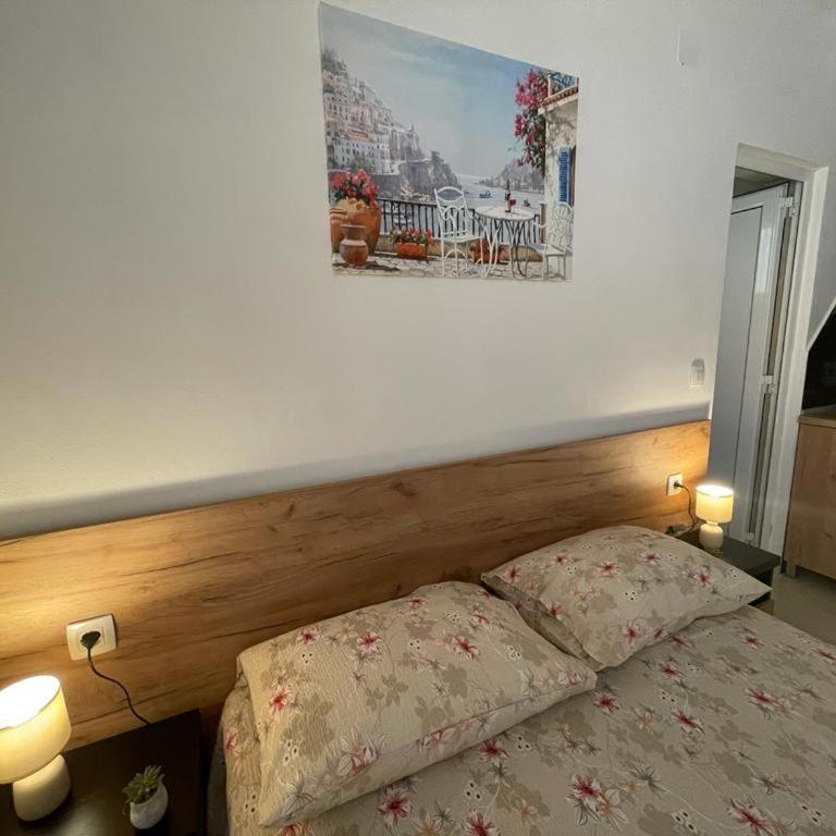 Apartments Pericic - Studio - 11