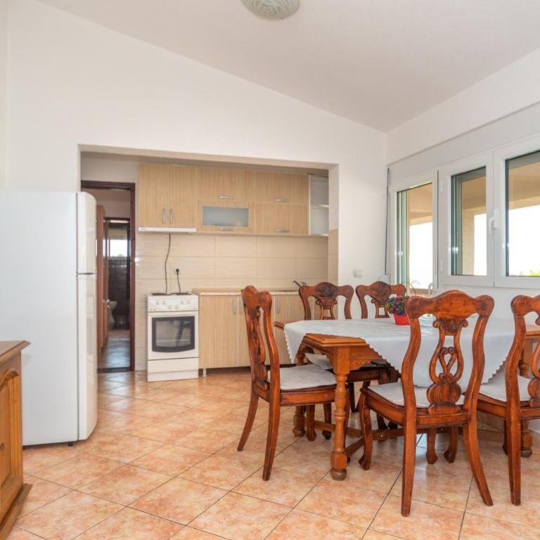 Apartments Sara - Standard One Bedroom Apartment - 9