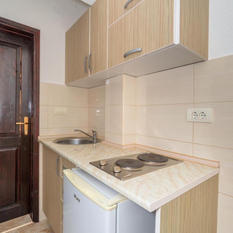 Apartments Sara - Studio - 22