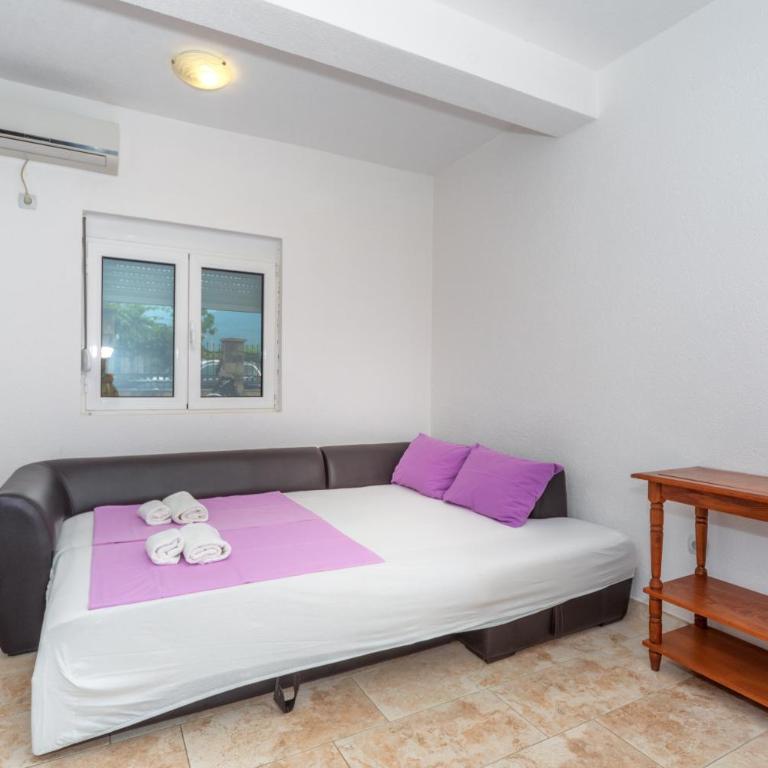 Apartments Sara - Studio - 17