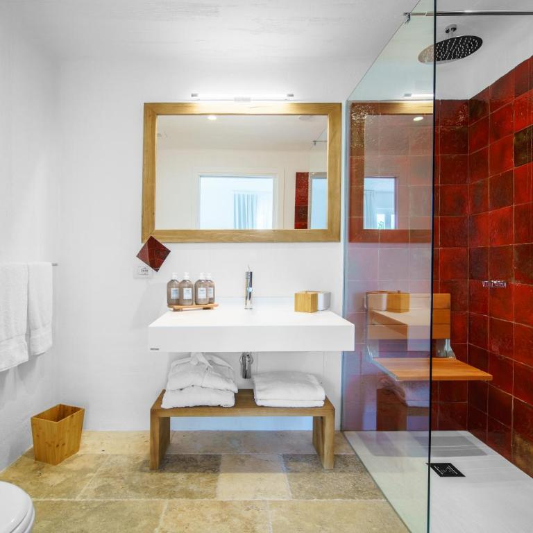 Sant Efis Hotel - Camera Tripla Prestige - 6