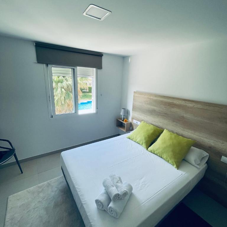 Villamartin Hotel GHB - Estudio Deluxe - 3