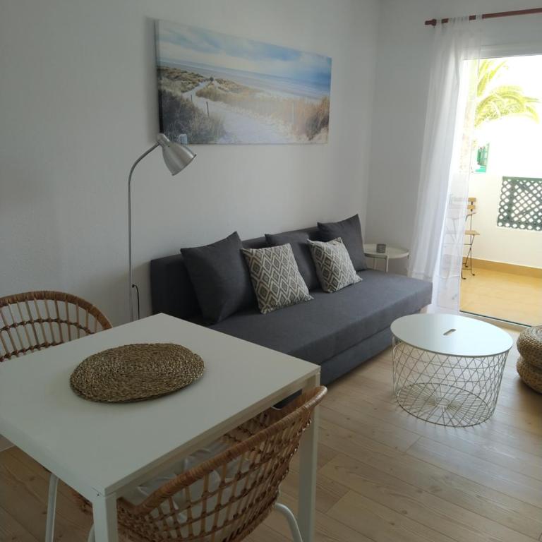 Apartment AYALGA - Pool view - Good Wifi - Smart TV-Residence Dunia IV - One-Bedroom Apartment - 2
