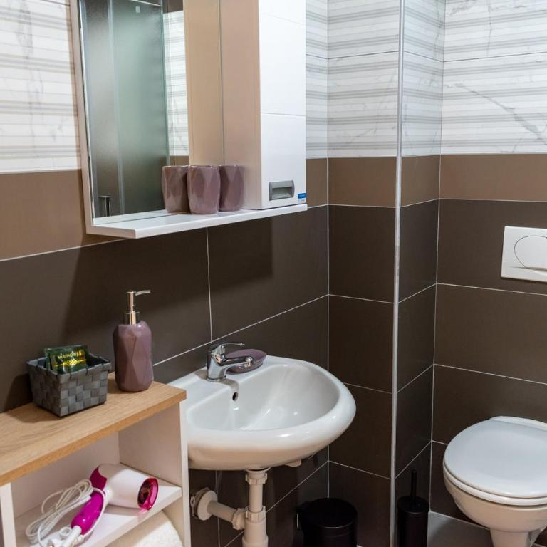 Trivić Apartmani - Studio Apartman s Balkonom - 5