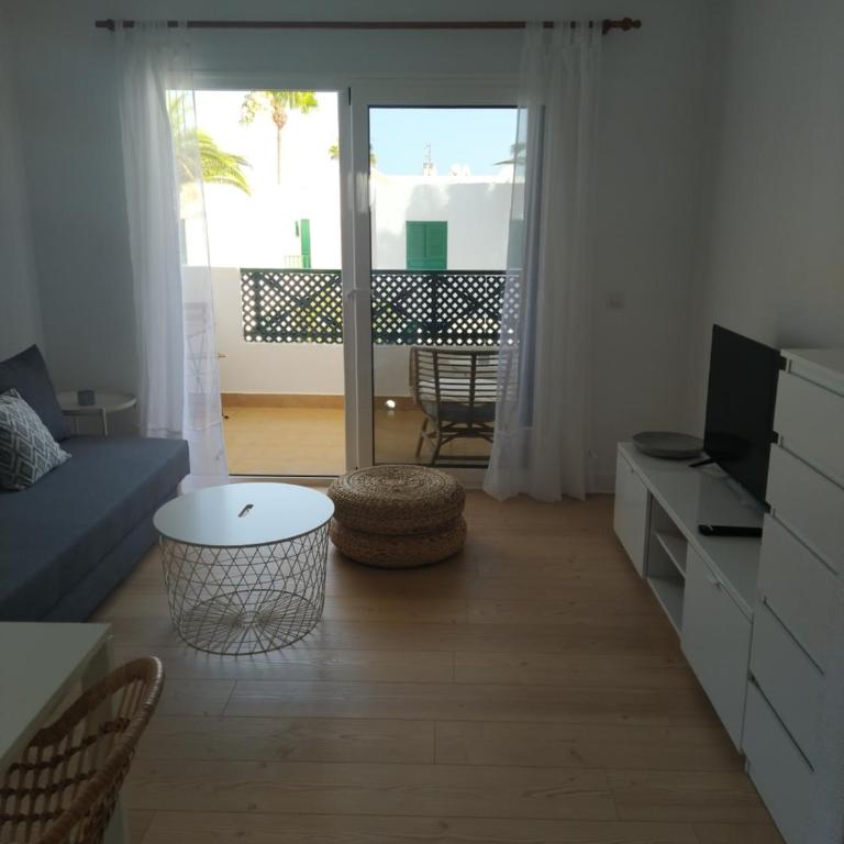 Apartment AYALGA - Pool view - Good Wifi - Smart TV-Residence Dunia IV - One-Bedroom Apartment - 14