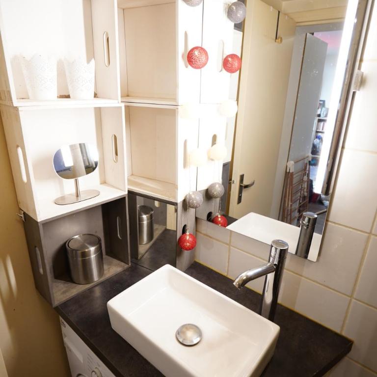 Charmant studio au calme et bien desservi - Apartamento de 1 dormitorio - 8