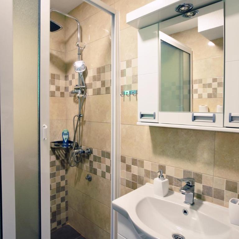 Stil Park Apartmani - Superior Apartman - 9