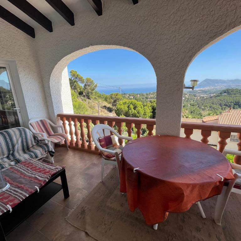 Large chalet with private pool - Chalet - 7
