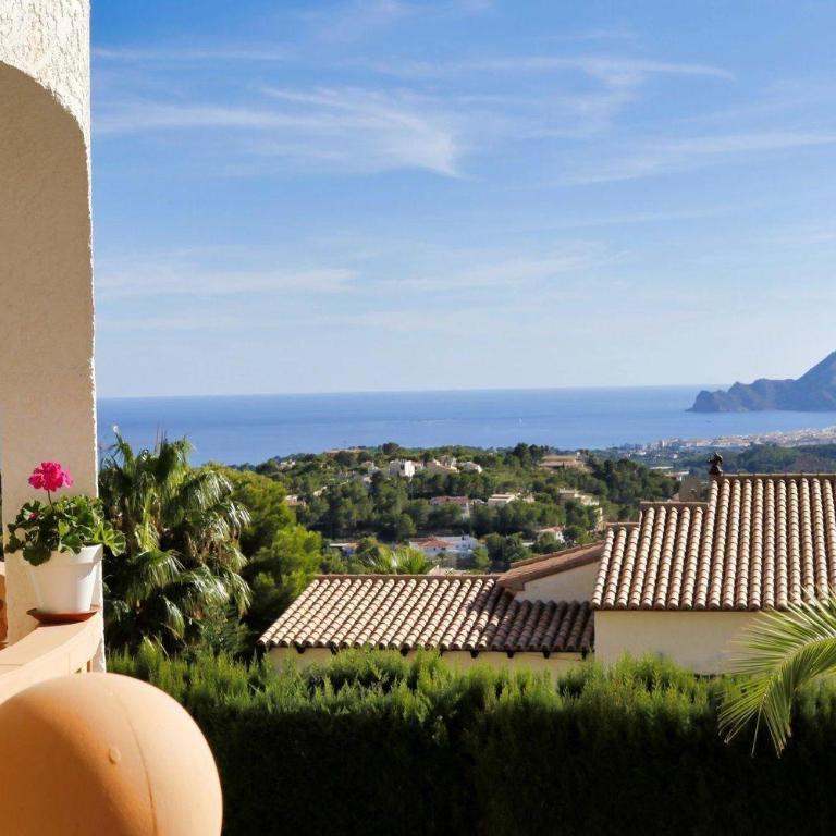 Large chalet with private pool - Chalet - 3