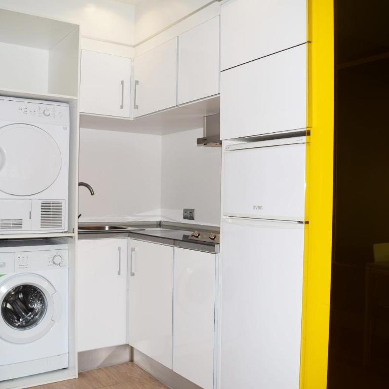 Hotel Mirablau - Estudio - 2
