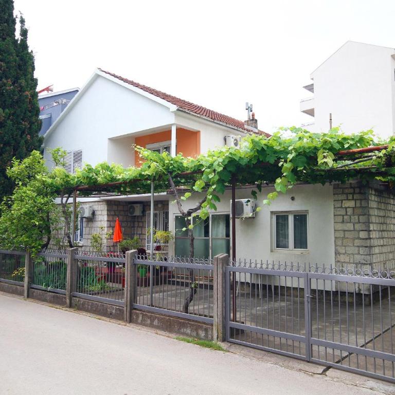 Apartments Boris - Apartman - Prizemlje - 1