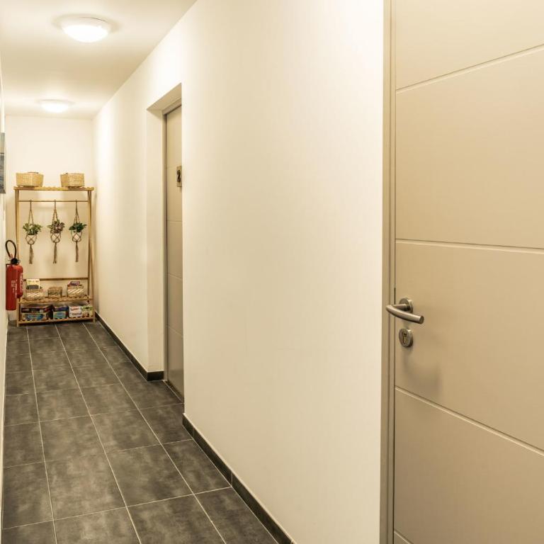 Mamita 4 "wooded stopover apartment" T2 47m terrace 24m - Apartment - 14