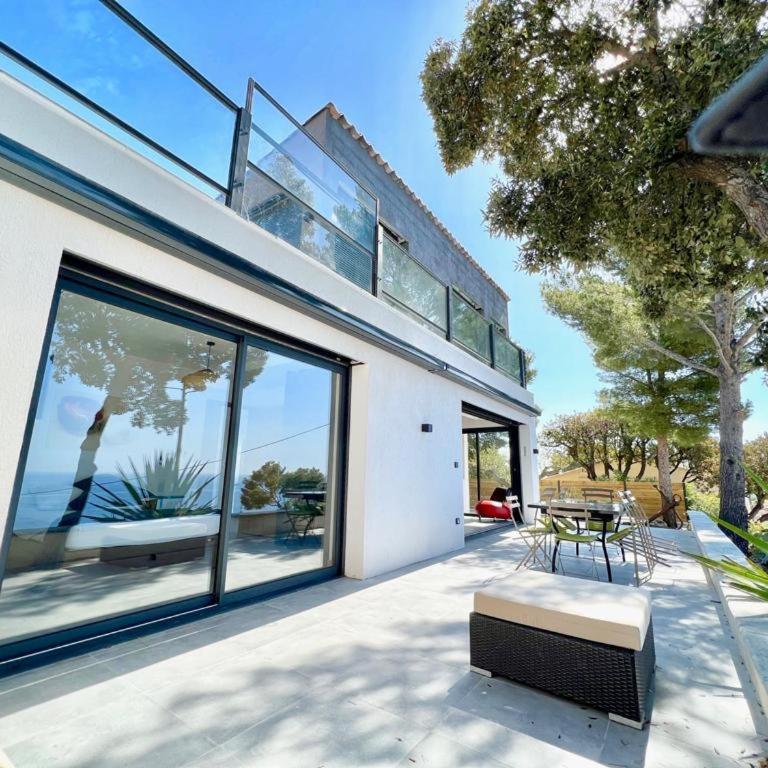VILLA 650, Vue Mer magnifique, entièrement rénovée avec piscine - Villa - 8