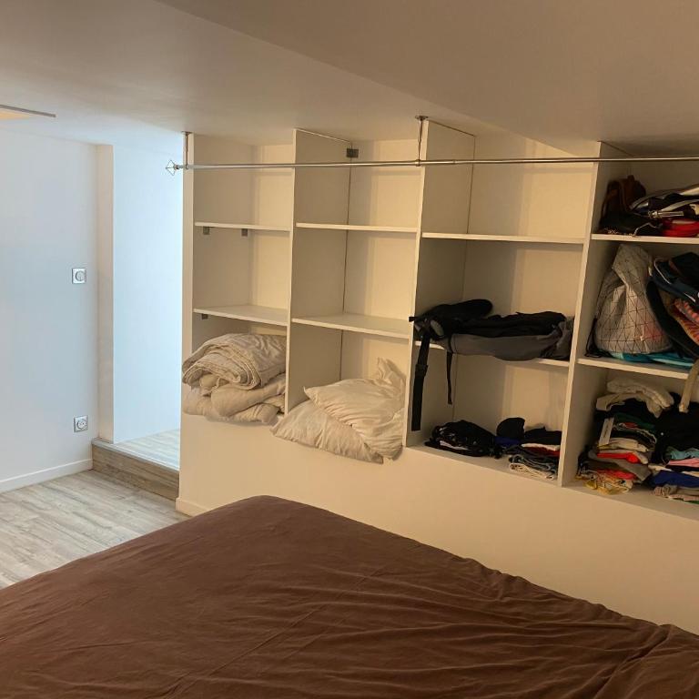 Bel appartement chez particulier calme et piscine - Appartement 1 Chambre - 2