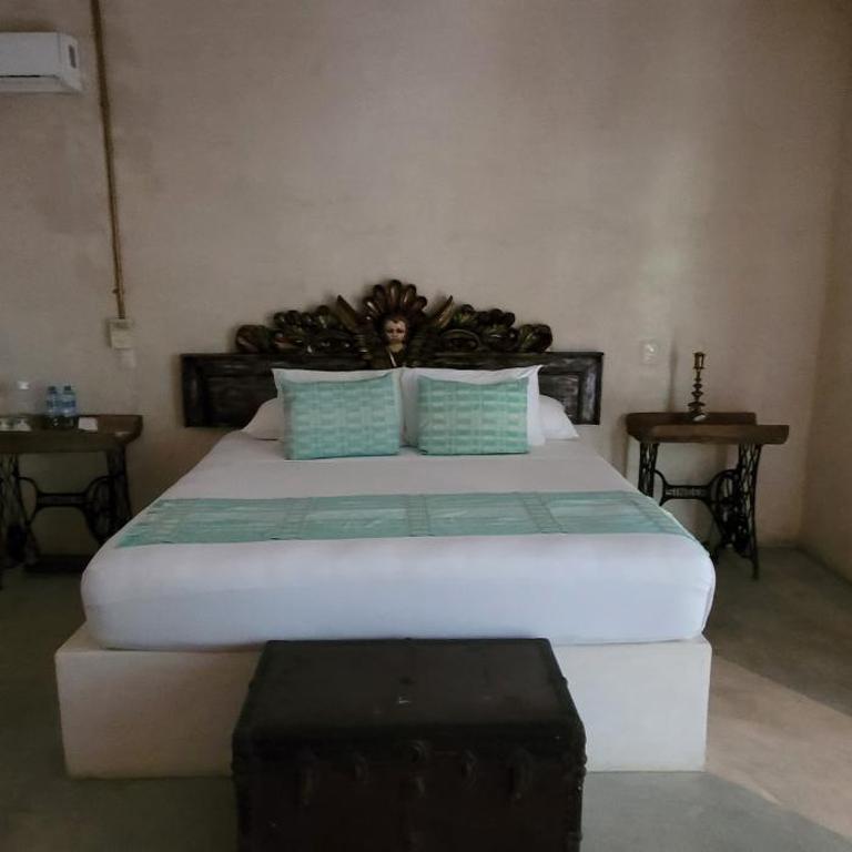 Casa Ambar Hotel & Boutique - Party Side Tulum - Habitación Deluxe con cama extragrande, terraza y vistas a la selva - 4