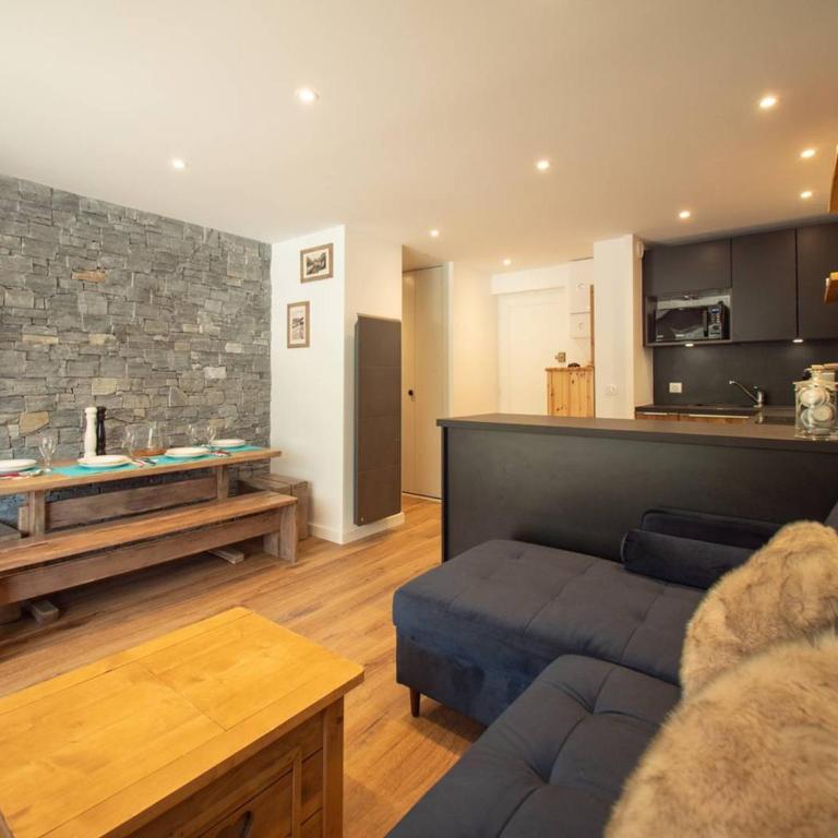 Charmant 2 pièces pour 5 pers avec balcon, service linge inclus ! - FR-1-291-877 - Apartment - 3