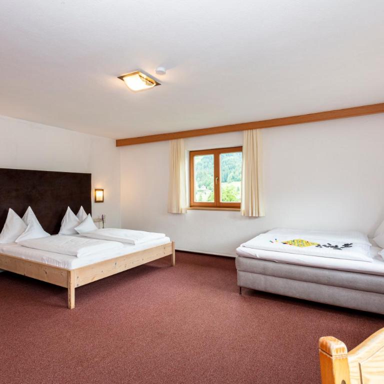 Der Pfindlhof - Familienzimmer mit Bergblick - 2