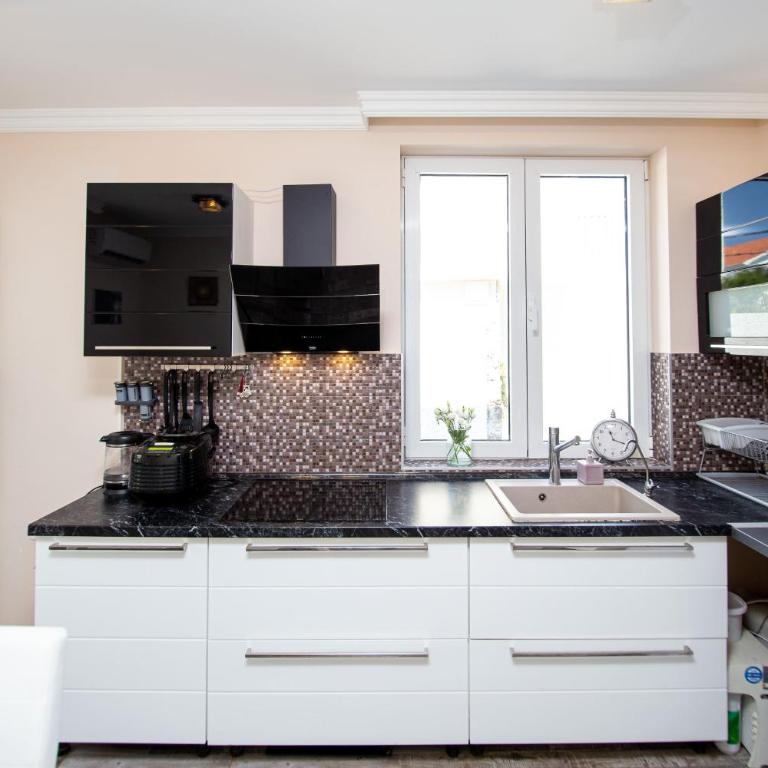 Aquamarine House - Villa - Beach Front - 25