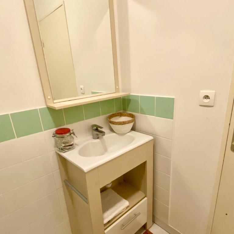 Sur le port de plaisance - proche plage et centre - Appartement 1 Chambre - 24