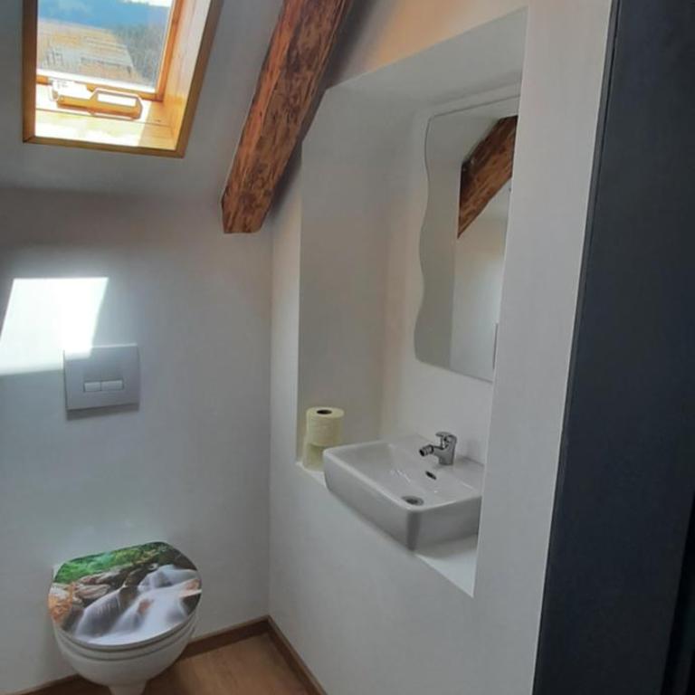 Bed & Breakfast - K2 Brunnen Haus - Familienzimmer - 7