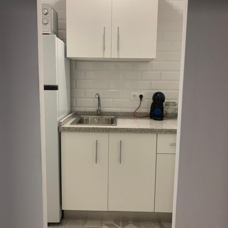 Acogedor estudio en primera línea de playa - One-Bedroom Apartment - 11