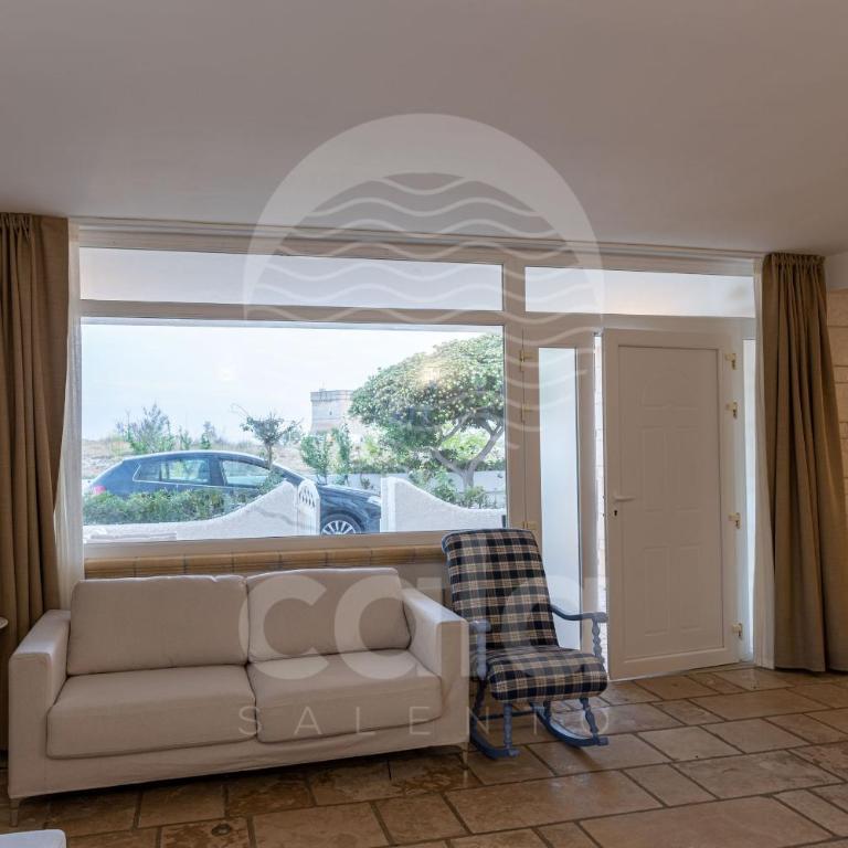 Villa Incanto-Piano Terra - Fronte mare By Cala Salento - Three-Bedroom House - 10