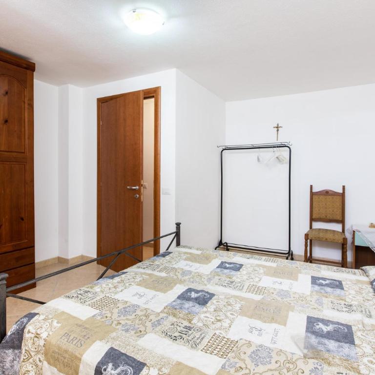 Case Vacanza Aiosardegna - Appartamento con 2 Camere da Letto - 4