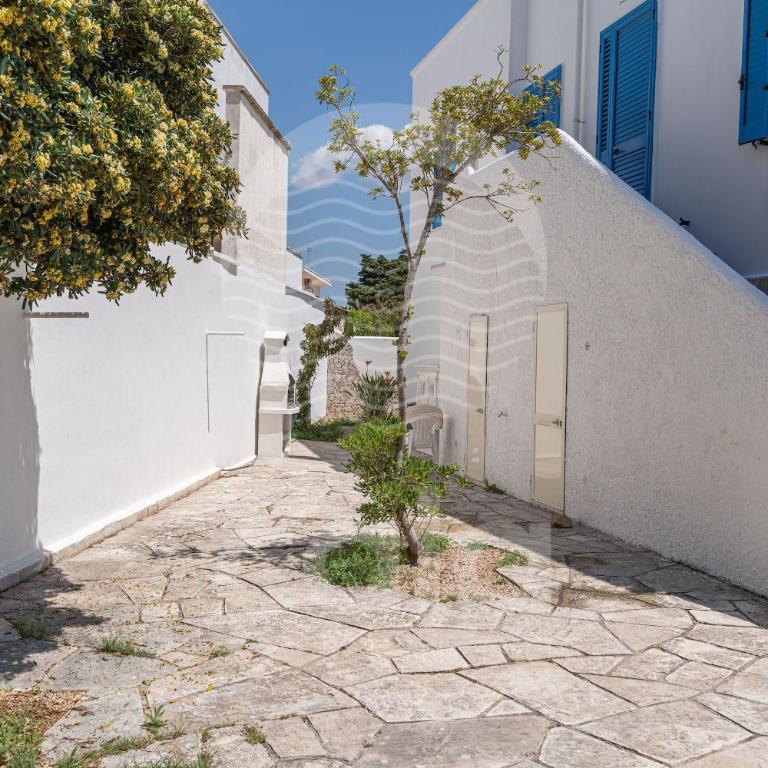 Villa Incanto-Piano Terra - Fronte mare By Cala Salento - Three-Bedroom House - 38