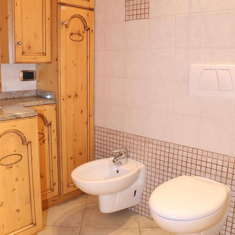 Bike&Ski Centro Apartments - Appartamento con 2 Camere da Letto - 1