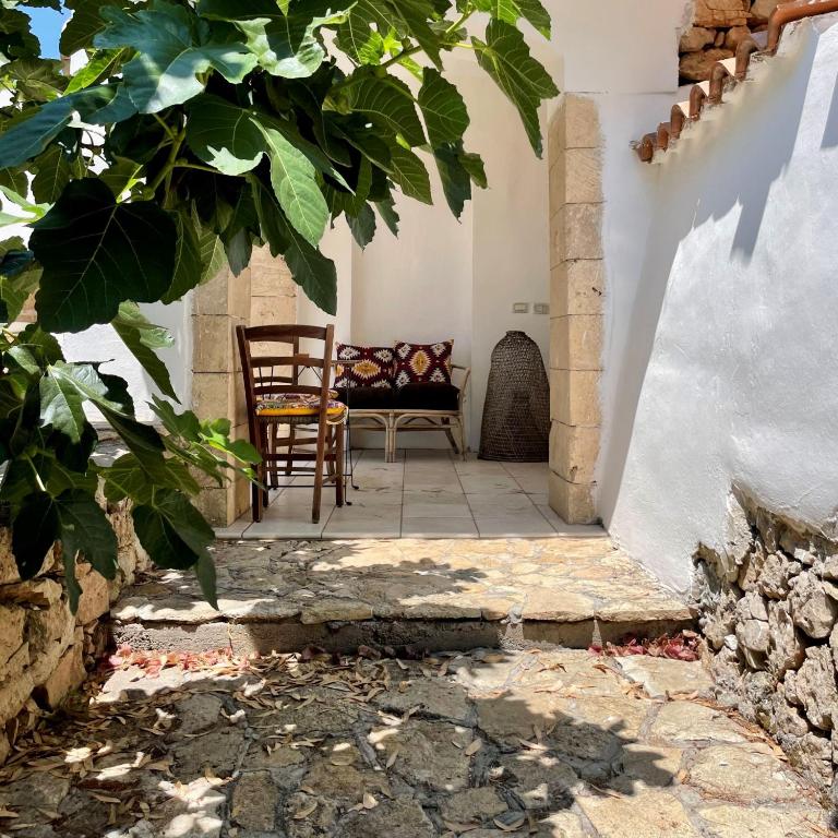 Casa Vacanze Capurre "Trulli e Pajare a due passi dal Pizzo" - Casa con 1 Camera da Letto - 47
