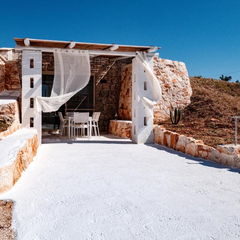 HelloAPULIA Typical Cottage Lamia delle Murge - Private Pool & Scenic Hilltop Retreat - Pet friendly - Villa with Private Pool - 6
