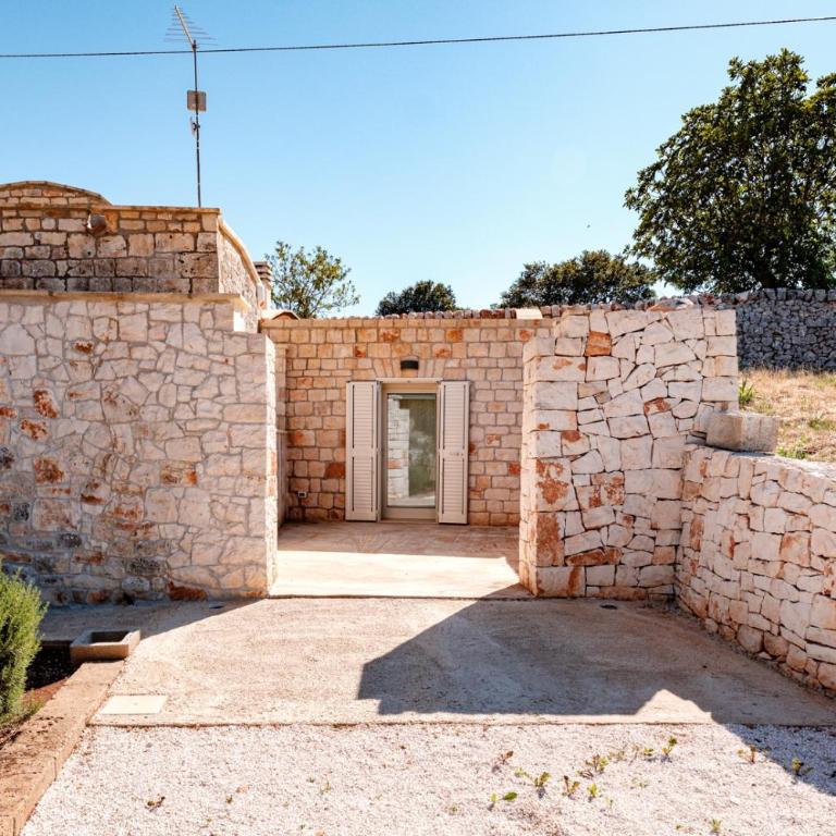 HelloAPULIA Typical Cottage Lamia delle Murge - Private Pool & Scenic Hilltop Retreat - Pet friendly - Villa with Private Pool - 17