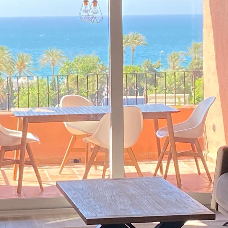 Beautiful Penthouse apartment on Golden mile, near beach - Apartamento de 2 dormitorios - 1