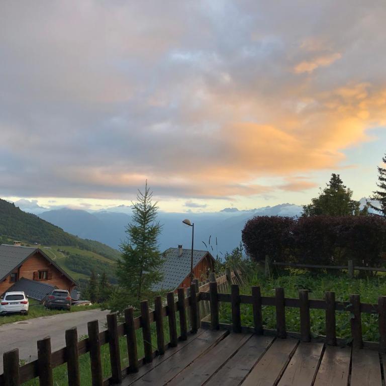 Appartement avec terrasse magnifique vue montagne - Appartement 2 Chambres - 21