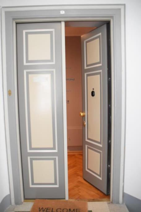 Residence Montanelli - Camera Matrimoniale con Bagno Privato - 15