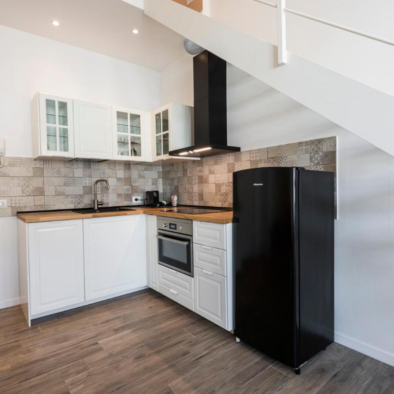 Ruote Stylish Loft by Mmega - Appartamento con 2 Camere da Letto - 10