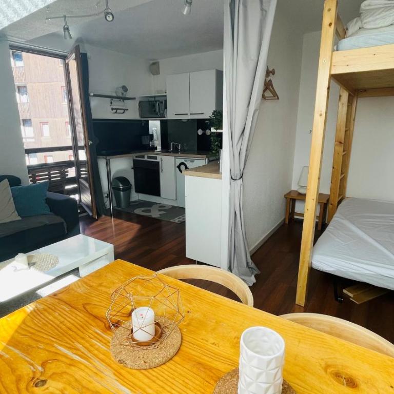 Appartement 4 personnes Puy St Vincent 1700 - One-Bedroom Apartment - 5