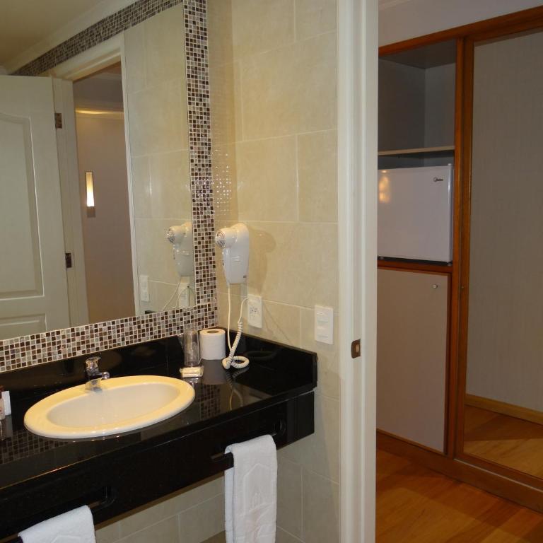 Hotel Italiano - Deluxe Double or Twin Room - 1