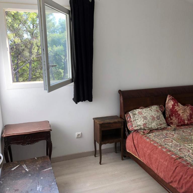 T3 avec grande terrasse et jardin sur les hauteurs de Martigues - Apartment mit 2 Schlafzimmern - 12