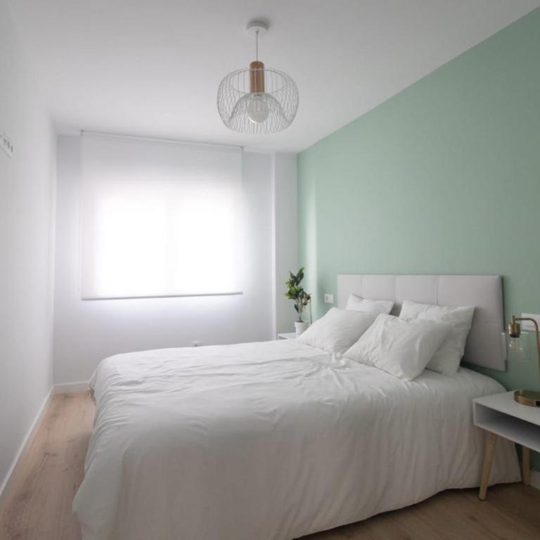 Lujoso apartamento entre 2 playas con garaje, wifi - Apartamento con 3 dormitorios con aparcamiento incluido - 30
