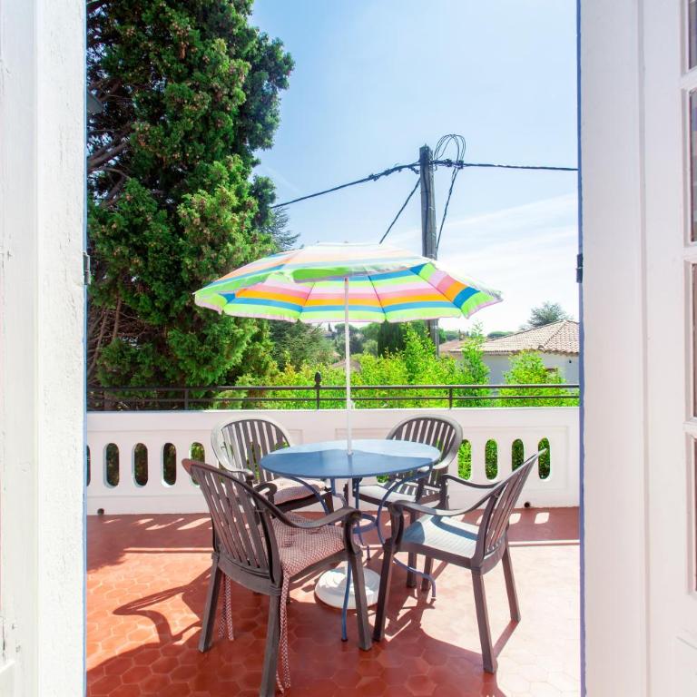 Hotel Villa Provencale - Chambre Familiale avec Terrasse - 1